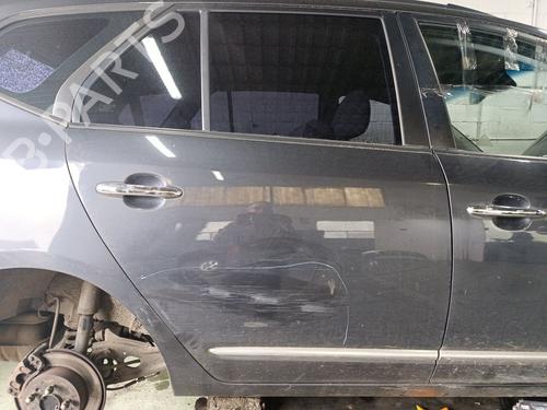 Used Right rear door Right rear door KIA CARENS III MPV (UN) 2.0 CRDi 140 (140 hp) 36665047 36665047