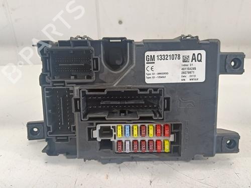 Used Fuse box OPEL CORSA D (S07) 1.3 CDTI (L08, L68) (95 hp) 18741505