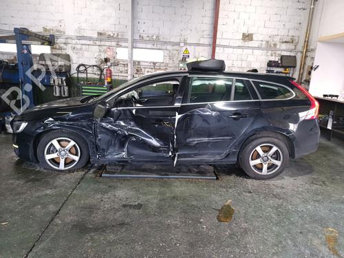 Teile für VOLVO V60 I (155) D2 (120 hp) 4353042