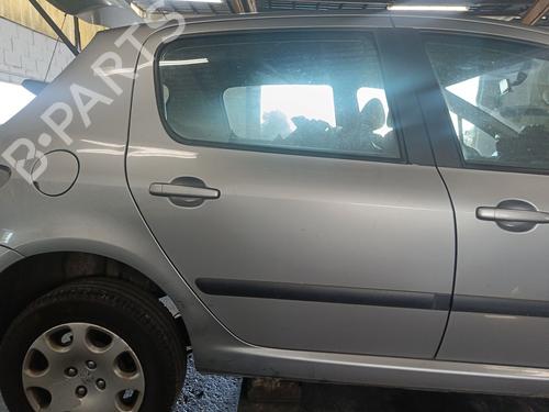 Used Right rear door PEUGEOT 307 (3A/C) 2.0 HDi 90 (90 hp) 28545194