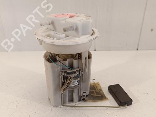 Used Fuel pump CITROËN XSARA (N1) 1.6 16V (109 hp) 18320083