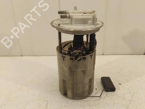 Używane Pompa paliwa FIAT STILO (192_) 1.9 D Multijet (120 hp) 8801831