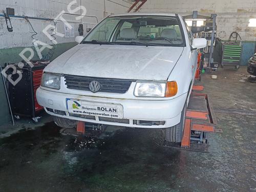 Left front indicator VW POLO III (6N1) 64 1.9 D | BP25742783C32 