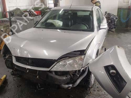 Left taillight FORD MONDEO III (B5Y) 2.0 TDCi | BP8264668C34 