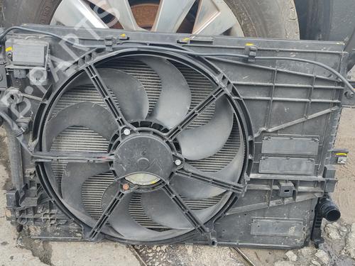 Used Radiator fan Radiator fan PEUGEOT 3008 II SUV (MC_, MR_, MJ_, M4_) 1.6 BlueHDi 120 (120 hp) 34212136 34212136