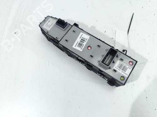 Left front window switch KIA NIRO I (DE) 1.6 GDI Hybrid | BP40092617I27 - Image 4