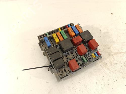 Used Fuse box CITROËN NEMO Box Body/MPV (AA_) [2008-2025]  25745501