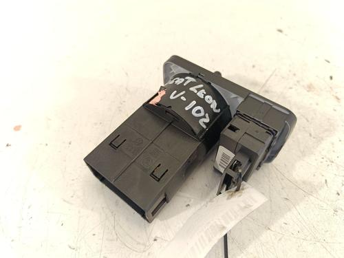 Headlight switch SEAT LEON (1M1) 1.6 16 V | BP26549620I24 