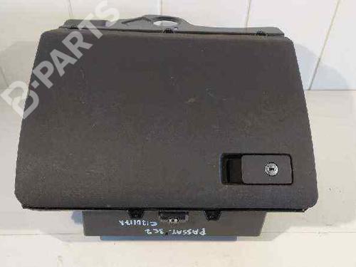 Used Glove box Glove box VW PASSAT B6 (3C2) 2.0 TDI (110 hp) 6080437 6080437