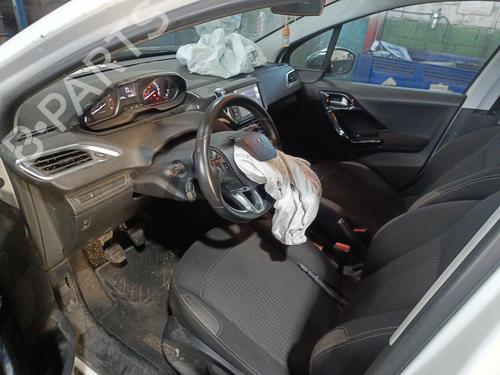 Guarda-lamas trás direito PEUGEOT 208 I (CA_, CC_) | BP30808906C44