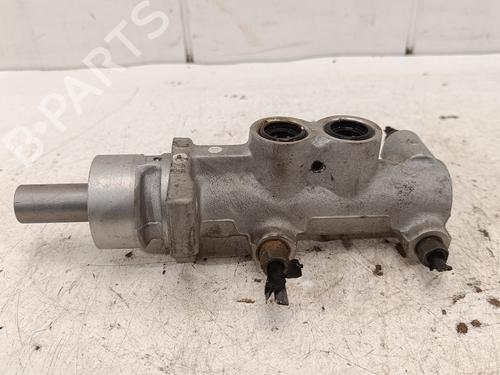 Used Brake master cylinder CITROËN BERLINGO / BERLINGO FIRST MPV (MF_, GJK_, GFK_) [1996-2025]  8804317