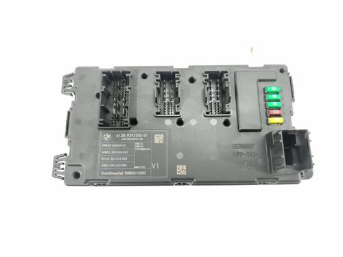 Used Fuse box Fuse box BMW 3 Touring (F31) 320 d (184 hp) 40158076 40158076