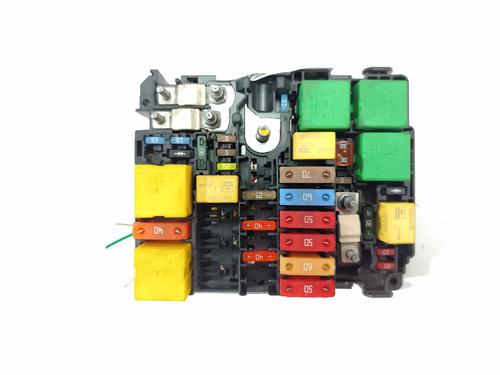 Used Fuse box Fuse box 37172952 37172952