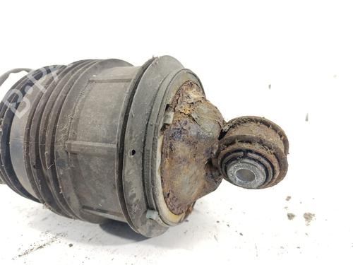 Amortiguador trasero izquierdo MERCEDES-BENZ E-CLASS (W211) E 400 CDI (211.028) | BP30005687M18 