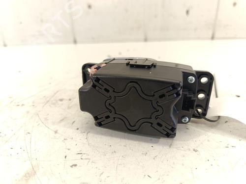 Switch MERCEDES-BENZ CLA Coupe (C117) CLA 180 (117.342) | BP26461195I30 
