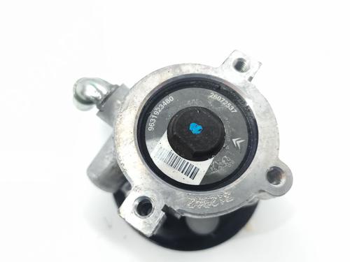 Used Steering pump Steering pump CITROËN XSARA (N1) 1.9 TD (90 hp) 33760324 33760324