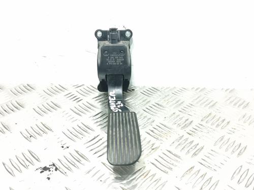 Used Pedal Pedal MERCEDES-BENZ SPRINTER 5-t Van (B906) 515 CDI (906.653, 906.655, 906.657) (150 hp) 33854983 33854983