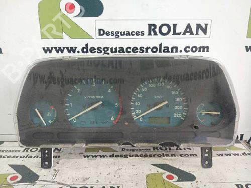Used Instrument cluster LAND ROVER FREELANDER I (L314) [1998-2006]  4209786
