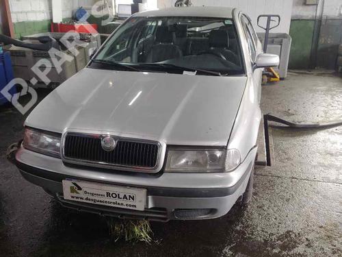 Right front steering knuckle SKODA OCTAVIA I (1U2)  | BP12547653M26 