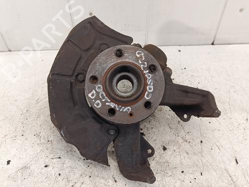 Used Right front steering knuckle SKODA OCTAVIA I (1U2) [1996-2010]  12547606