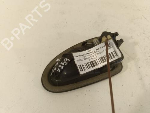 Maneta interior delantera izquierda RENAULT SCÉNIC I MPV (JA0/1_, FA0_) 1.9 dTi (JA1U) | BP29866479I13