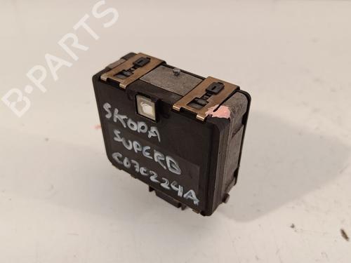 Elektronisk modul SKODA SUPERB III (3V3) 2.0 TDI | BP17513767M83 