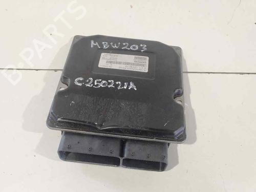 Used Engine control unit (ECU) MERCEDES-BENZ C-CLASS Coupe (CL203) C 180 Kompressor (203.746) (143 hp) 7043043