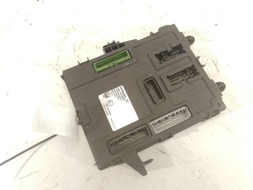 Used Fuse box NISSAN QASHQAI II (J11, J11_) 1.6 dCi ALL MODE 4x4-i (130 hp) 29888088