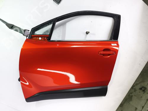 Used Left front door Left front door TOYOTA C-HR (_X1_) 2.0 Hybrid (MAXH10) (112 hp) 36294904 36294904