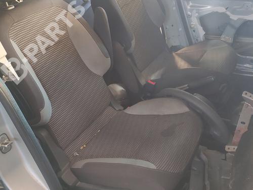 Used Right front seat Right front seat PEUGEOT PARTNER Box Body/MPV 1.6 HDi 16V (90 hp) 11142998 11142998