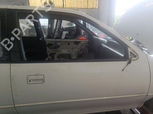 Used Right front door SUZUKI SWIFT II Hatchback (EA, MA) 1.3 (SF 413) (71 hp) 28545185