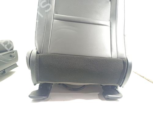 Seats set FORD USA MUSTANG Coupe 5.0 V8 Bullitt | BP30173299C78