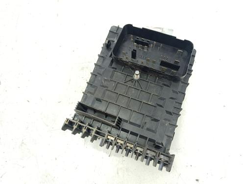 Fuse box VW GOLF VI (5K1) 2.0 TDI | BP32206636E1 
