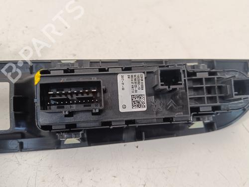 Used Left front window switch PEUGEOT 3008 II SUV (MC_, MR_, MJ_, M4_) 1.6 BlueHDi 120 (120 hp) 16780107