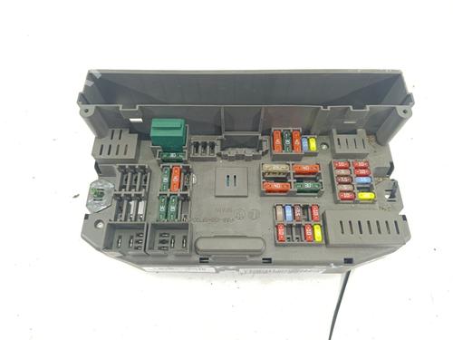 Used Fuse box BMW X6 (E71, E72) xDrive 40 d (306 hp) 30150929