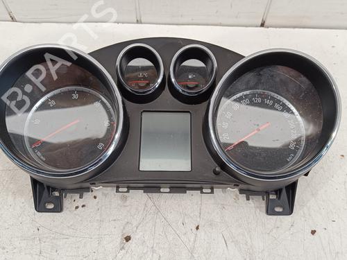 Used Instrument cluster OPEL ASTRA J (P10) [2009-2016]  10646070