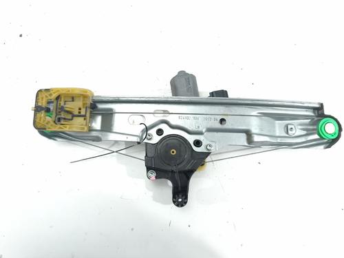 Used Rear left window mechanism Rear left window mechanism FORD FOCUS III 1.0 EcoBoost (125 hp) 34704098 34704098