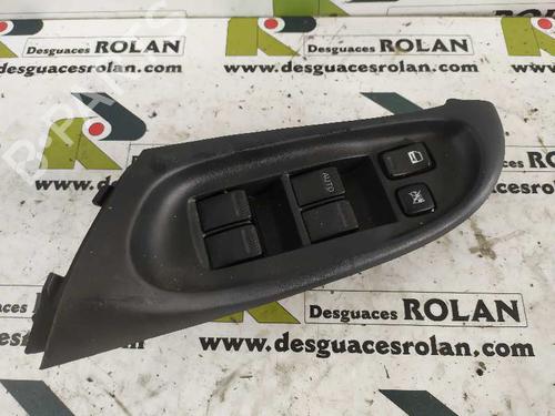 Used Left front window switch NISSAN ALMERA II (N16) [2000-2025]  4192852