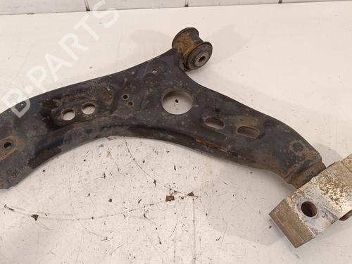 Used Left front suspension arm VW GOLF VI (5K1) 1.6 TDI (105 hp) 21224482
