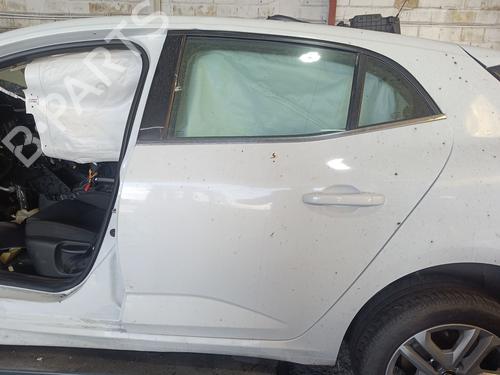 Used Left rear door RENAULT MEGANE IV Hatchback (B9A/M/N_) 1.5 dCi 90 (B9A1) (90 hp) 28545266