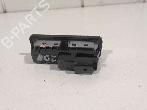 Tailgate handle PEUGEOT 208 I (CA_, CC_) 1.2 VTI 82 | BP6980898C132 