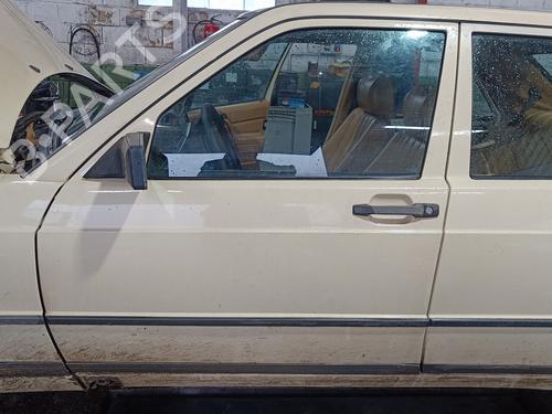 Used Left front door MERCEDES-BENZ 190 (W201) D 2.0 (201.122) (72 hp) 28545044