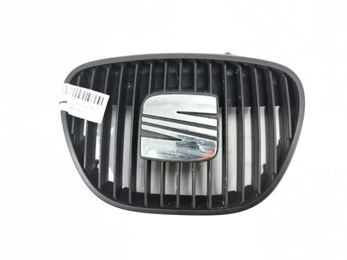 Used Grille Grille 37218491 37218491