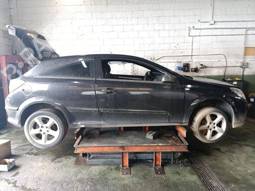 Ricambi OPEL ASTRA H GTC (A04)  1.7 CDTi (L08)  4643974