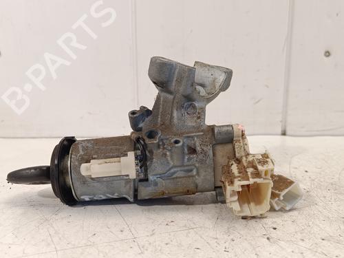 Clé de contact TOYOTA RAV 4 II (_A2_) 2.0 4WD (ACA21, ACA20) (150 hp) 12548194