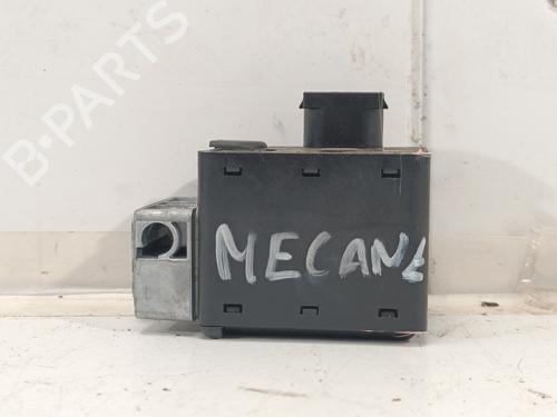 Elektronisk modul RENAULT MEGANE II Saloon (LM0/1_) [2003-2025]  10204431
