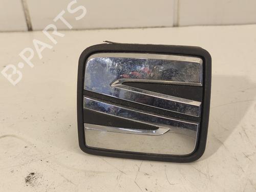 Trunk håndtak SEAT LEON (5F1) 2.0 TSI (190 hp) 9542430