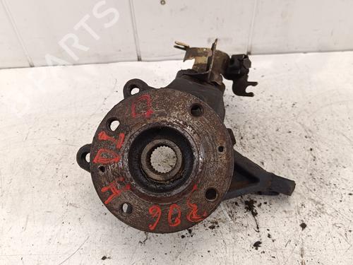 Used Right front steering knuckle PEUGEOT 306 Hatchback (7A, 7C, N3, N5) [1993-2003]  11734835
