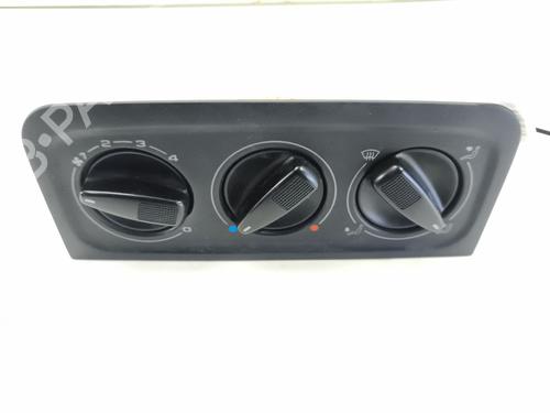 Used Climate control Climate control VW GOLF III (1H1) [1989-2000] 33886889 33886889