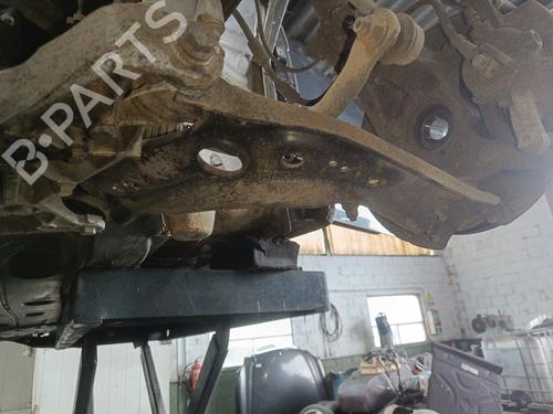 Querlenker links vorne für AUDI A3 Limousine (8VS, 8VM) 2.0 TDI (150 hp) 30566396